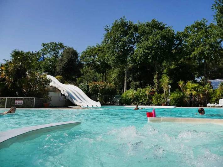 Mobil home pour 8 personnes, avec bassin pour enfant à Saint-Brevin-les-Pins - 3