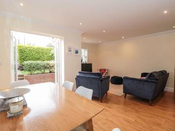 Cottage for 6 People in Christchurch, Dorset, Photo 3