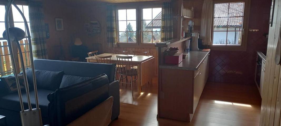 Gîte pour 7 personnes, avec vue sur le lac ainsi que vue et jardin, adapté aux familles à Bullet - 3