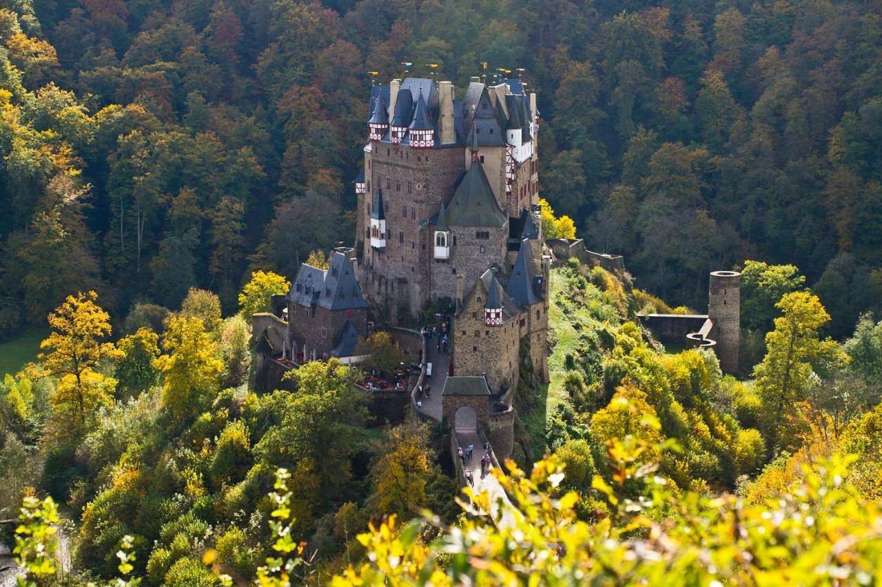 Two-Bedroom Chalet in Burg Eltz, Wierschem