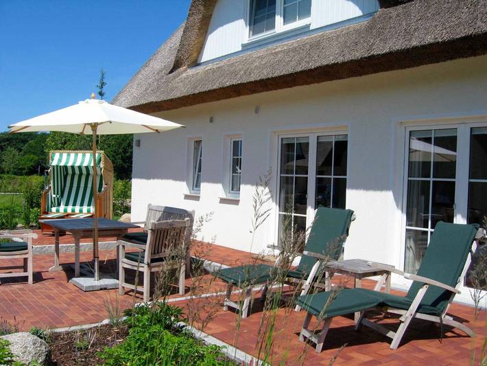 Ferienpark für 5 Personen, mit Terrasse und Garten in Glowe