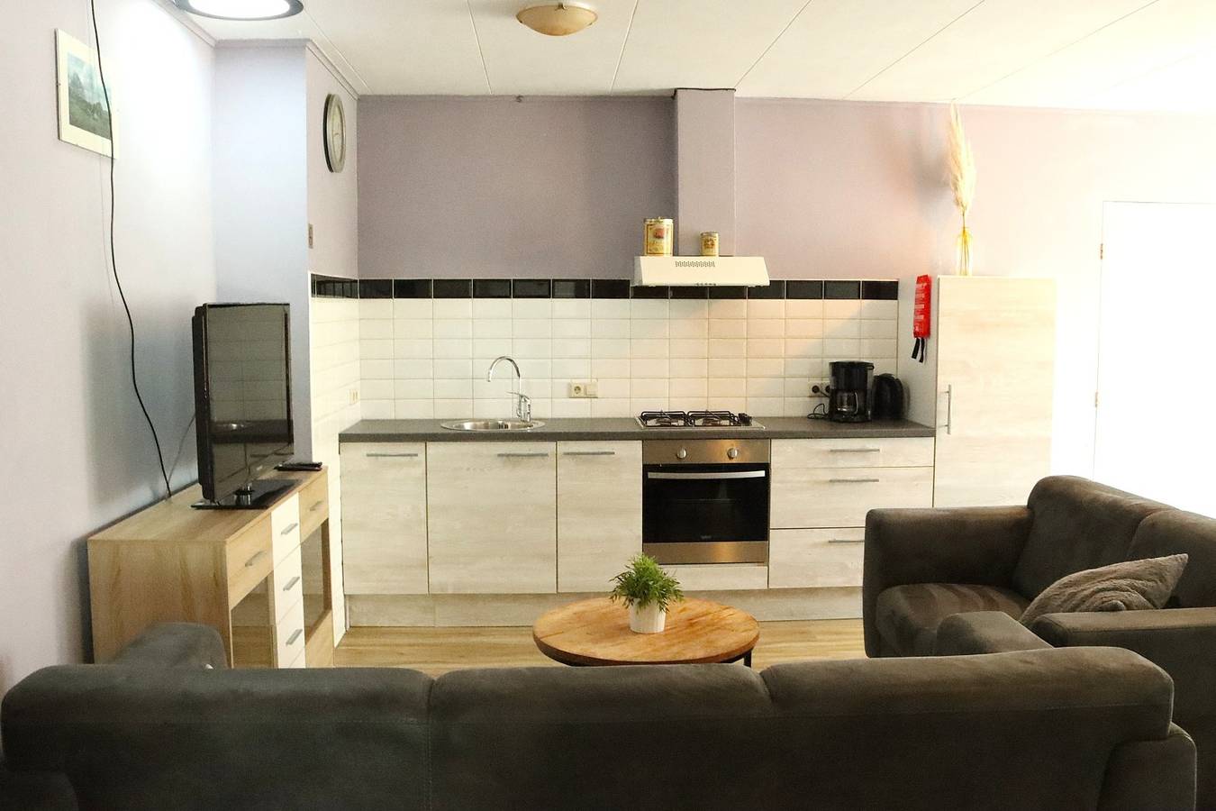 Ganze Wohnung, 6 Personen Ferienhaus, eingestellt für Behinderte. in Nationalpark Dwingelderveld