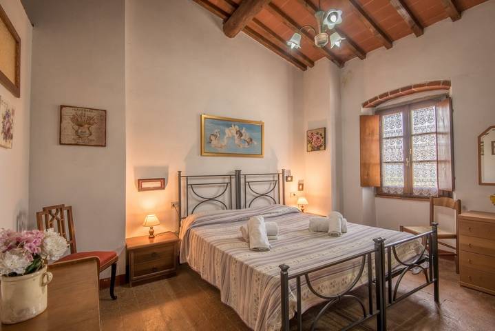 Huisdiervriendelijk appartement Bilocale Prunalbo met gedeeld zwembad & Wi-Fi in Castiglion Fibocchi, Valdarno