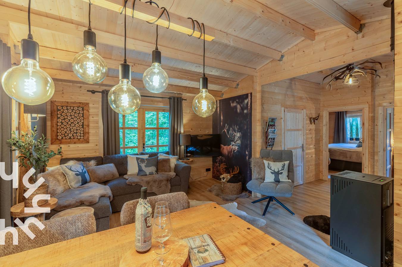 Sfeervolle natuurlodge voor 2-5 personen met haard en ruim bosperceel in Emst op de Veluwe in Epe, Veluwe