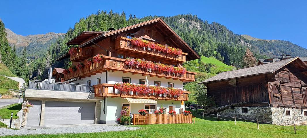 Ferienwohnung für 2 Personen, mit Balkon und Ausblick, kinderfreundlich in Sankt Jakob in Defereggen - 2