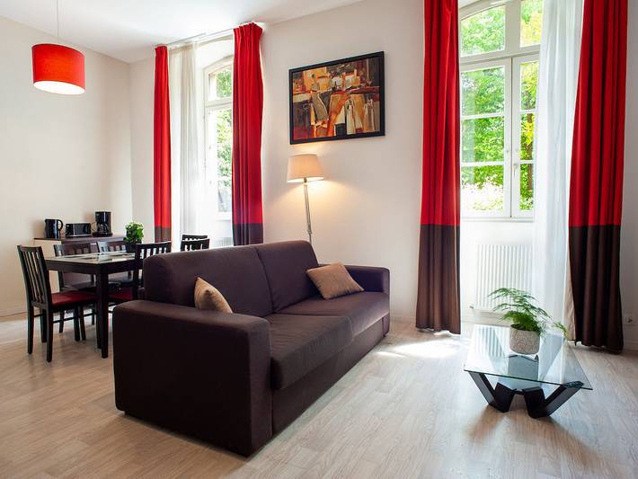 Appartement de vacances pour 6 personnes, avec Piscine à Dinan