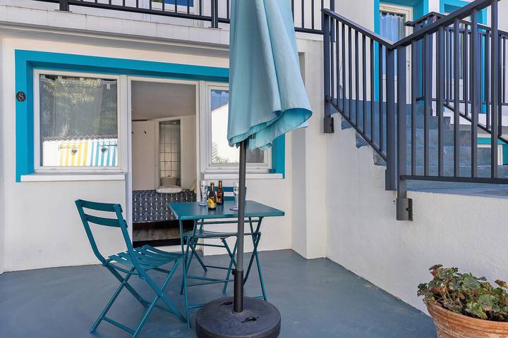 Bed and Breakfast 'Chambre 3' with Shared Terrace, Wi-Fi and Air Conditioning in Saint-Gervais (Vendée), Vendée