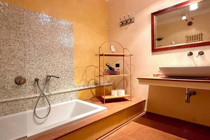 Sagrantino casa con piscina, 2 camere, Proprietà Fontanaro in Paciano, Perugia e dintorni