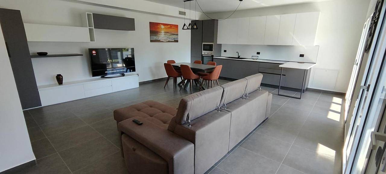 Villa Goldeneye in Anzio, Rom Provinz