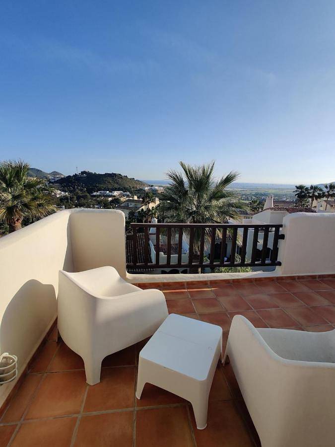 Holiday rental for 6 people, with Balcony and Terrace as well as Garden and Pool in La Manga Club