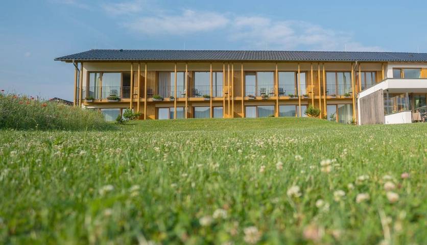 Hôtel pour 3 personnes, avec jardin