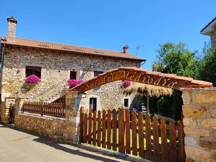 Casa rural para 11 personas, con jardín y vistas en Parque Regional de la Montaña de Riaño y Mampodre - 2