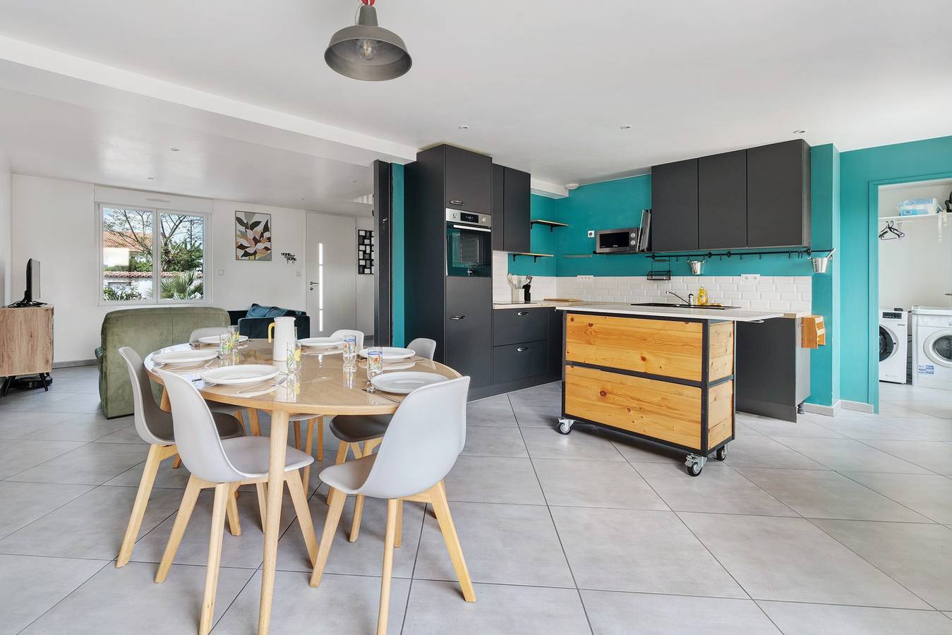 Maison de ville avec Jardin 6p, terrasse privée et Wi-Fi in Tiffauges, Vallée de la Loire