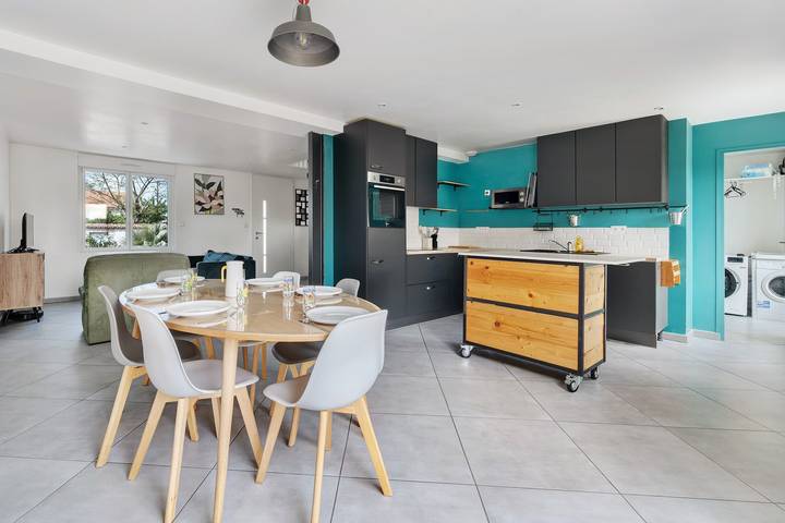 Gîte pour 6 personnes, avec Jardin