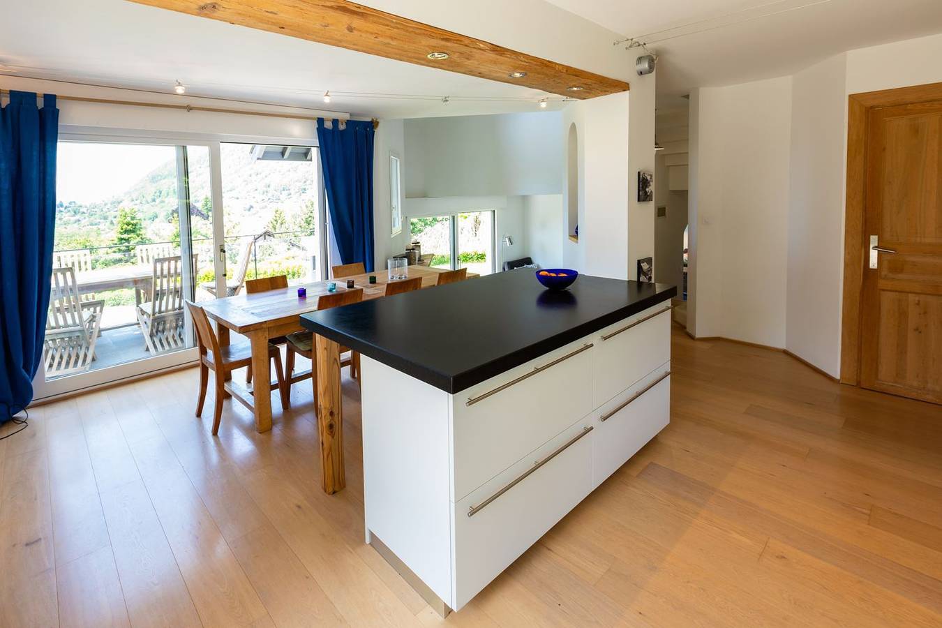 La Maison Vue Lac in Menthon-Saint-Bernard, Annecy und Umgebung