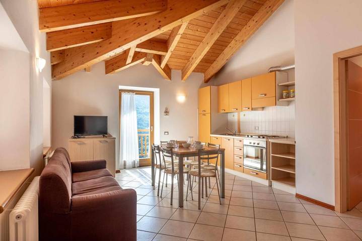 Gîte pour 4 personnes, avec Balcon et Vue à Grumes - 2