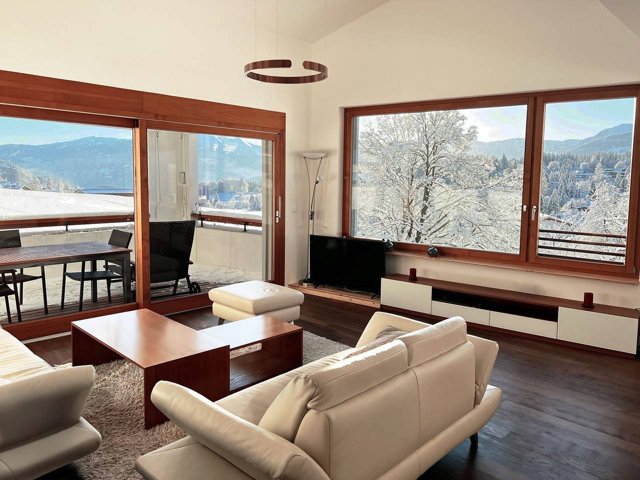 Geheel appartement, The 3.5 room apartment located in Flims Dorf in a quiet and well-connected area. in Flims-Dorf, Flims