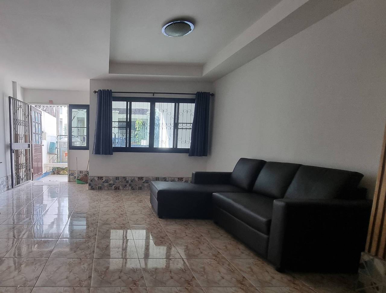 Chiang Mai Oasis  2-Bedroom Home with Private Entrance & Modern Amenities in Chiang Mai, Chiang Mai Province