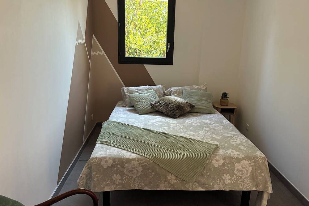 To The Sound Of Birdsong House in Provence with private garden and parking in Les Pennes-Mirabeau, Mittelmeerküste (Frankreich)