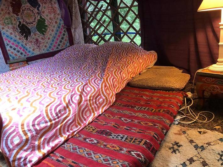 Tente pour 2 personnes, avec vue et jardin dans l' Aude - 2