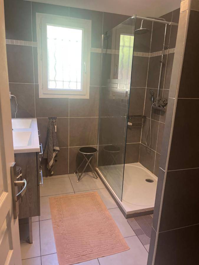 Villa pour 7 personnes, avec jardin et piscine, animaux acceptés à Martigues - 3