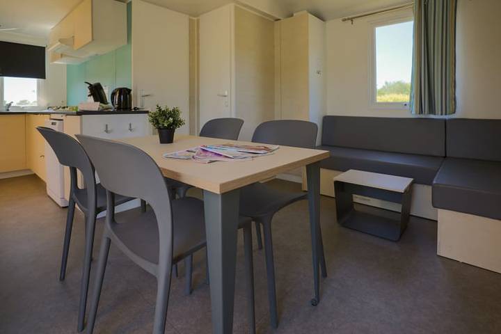 Caravane pour 4 personnes à Coëx - 3