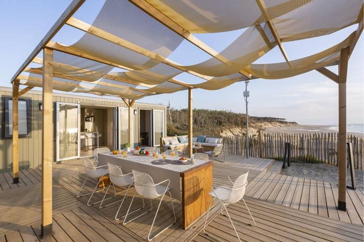 Camping für 10 Personen, mit Garten und Terrasse sowie Pool, mit Haustier in Soulac-sur-Mer