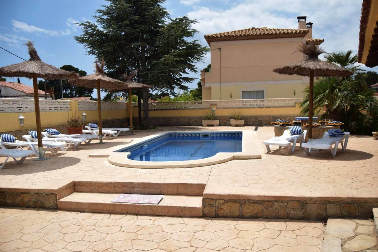 Three-Bedroom House in Miami Platja, Mont-roig del Camp