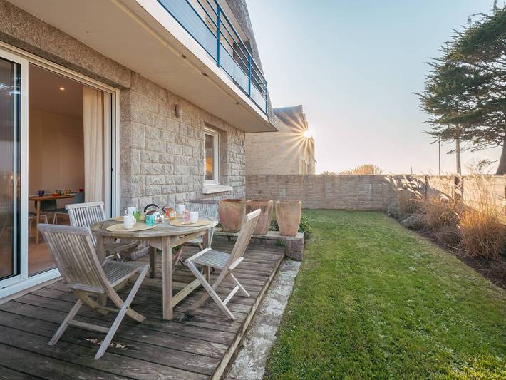 Gîte pour 4 personnes, avec terrasse et jardin, animaux acceptés dans Plage Saint-Colomban - 2