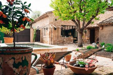 Maison d’hôte pour 2 personnes, avec piscine et terrasse ainsi que jardin et vue à Saint-Rémy-de-Provence