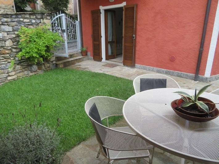 Ferienwohnung für 3 Personen, mit Balkon und Terrasse sowie Seeblick und Ausblick in Santa Maria Rezzonico - 4