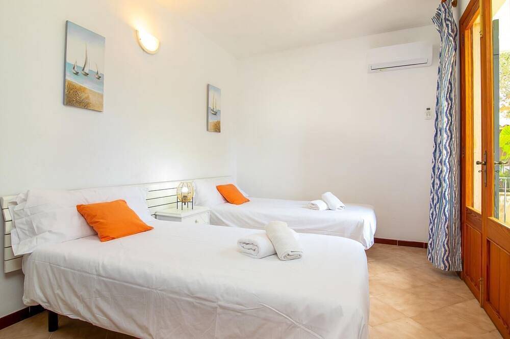 Beautiful Mediterranean house with terrace in Porto Cristo in Porto Cristo, Manacor