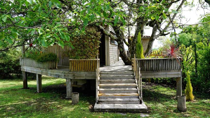 Gîte pour 2 personnes, avec terrasse et vue à Fronsac - 2