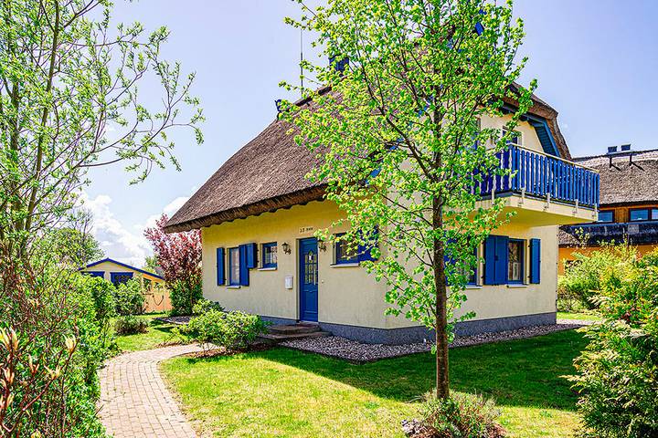Ferienhaus für 4 Personen, mit Terrasse und Garten in Neuenkirchen (Rügen)