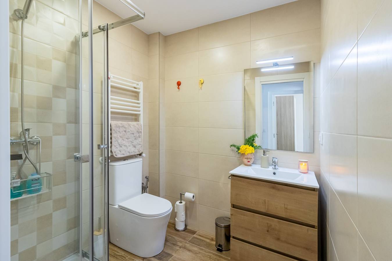 Appartement van Geno, direct aan het strand, foto 15