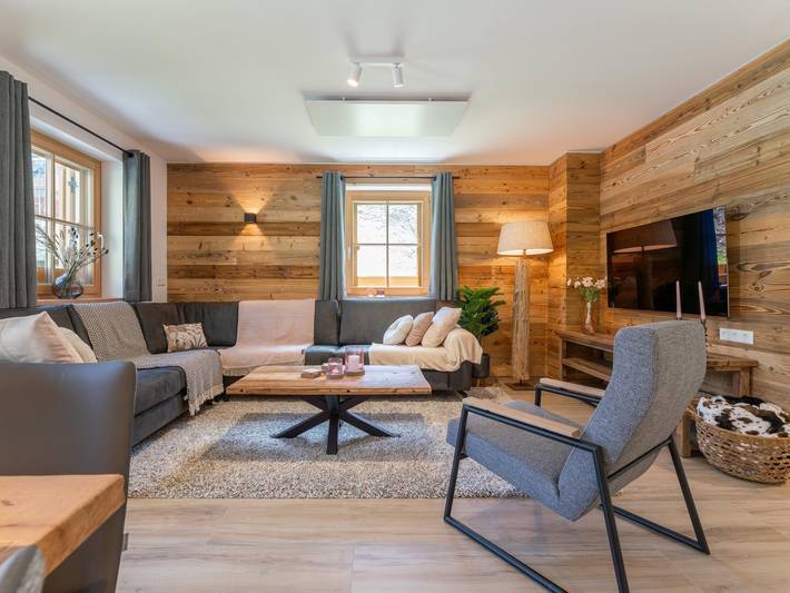 Chalet mit überdachter Terrasse, Sauna, Whirlwanne in Rottenmanner und Wölzer Tauern, Irdning-Donnersbachtal