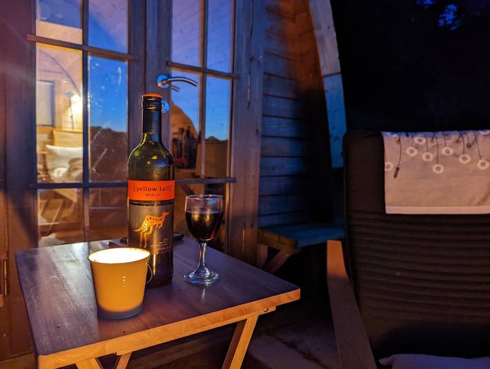 2 Bed Pod Cabin-Sleeps 2-Pets-Garden-Mtn View in Grafschaft Tyrone