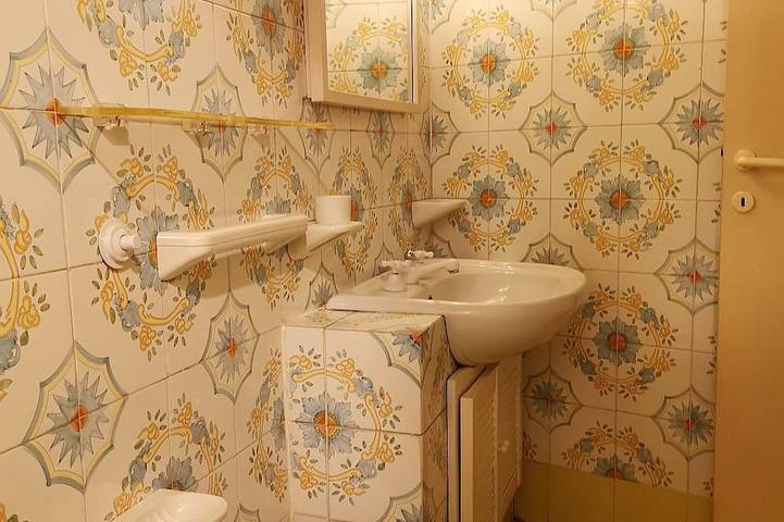 Appartamento intero, A mini loft within walking distance of everything! in Centro di Roma, Roma