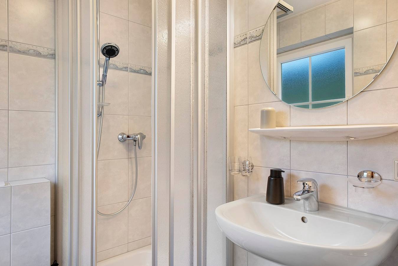 Apartment 'Kuschellaube' mit Bergblick, Gemeinschaftspool und Wlan in Wolfach, Mittlerer Schwarzwald