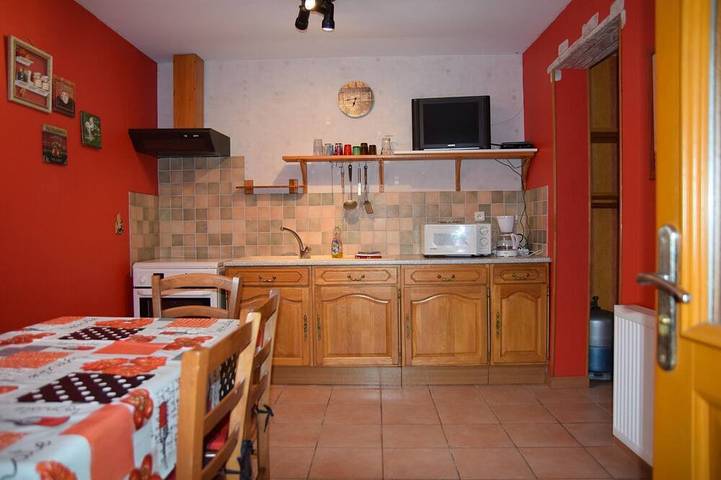 Location de vacances pour 6 personnes, avec piscine à Ban-de-Sapt