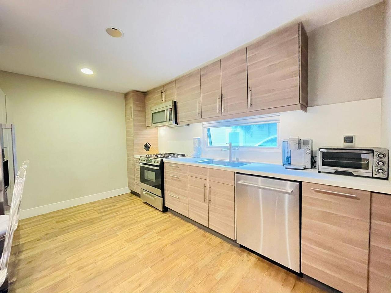 Ganze Wohnung, Charmantes Apartment in Venedig mit 2 Schlafzimmern in Strandnähe in Venice Beach (Los Angeles), Los Angeles