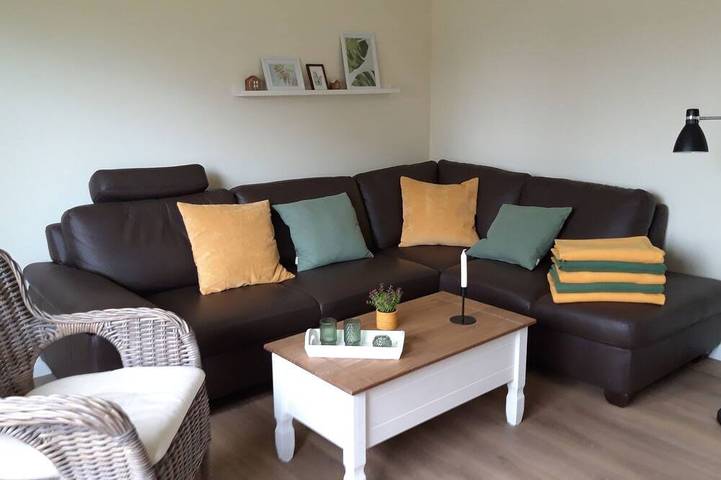 Ferienhaus für 2 Personen, mit Terrasse und Garten in Struckum