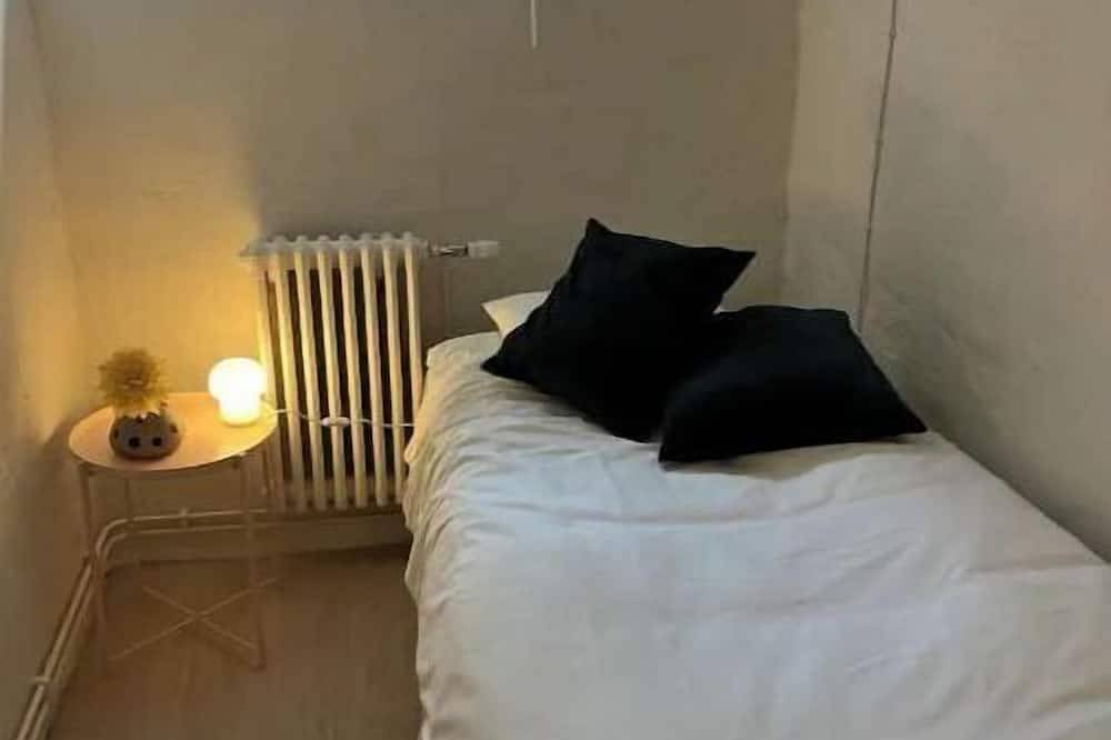 Ganze Wohnung, Spacious & Affordable City Stay – Sleeps 8, Private Garden in Göteborg, Västergötland