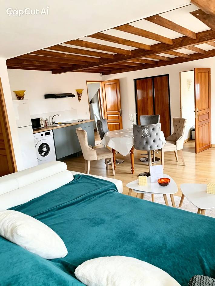 Apartamento inteiro, Apartamento 'Escapade Bien Être Balnéo' com Varanda e Wi-Fi in Ravenel, Rio Oise