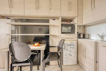 Appartement De Vacances pour 2 Personnes dans Saint-Cyr-sur-Mer, Région de Toulon, Photo 4