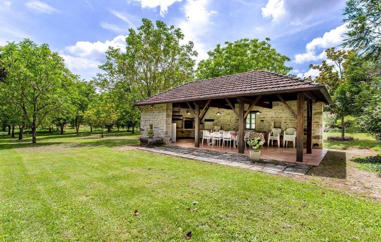 Location de vacances pour 5 personnes, avec piscine dans Lonnes - 3