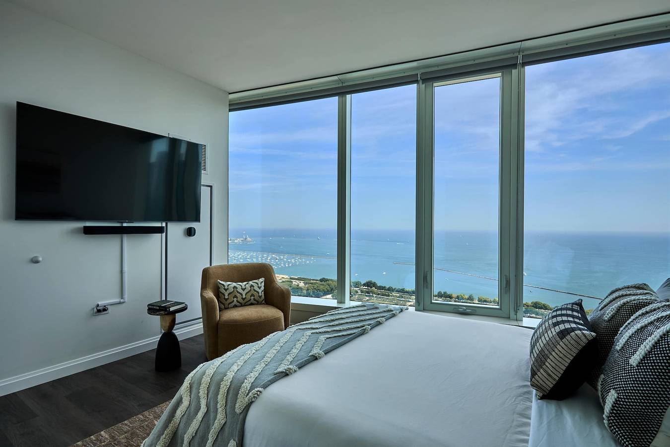 Apartamento entero, 43 Fl World-Class Escape w Breathtaking Lake Views in Chicago, Condado de Cook