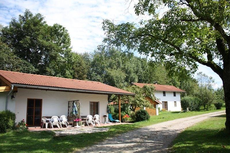 Doblerhof - Ferienhaus Gänseblümchen (Doppelhaushälfte) 65 qm in Höslwang, Chiemsee