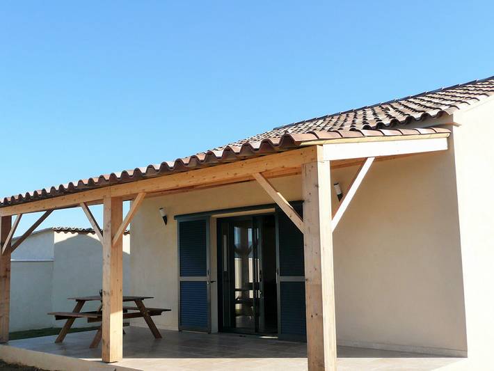 Gîte pour 4 personnes, avec terrasse et jardin à Ghisonaccia - 2