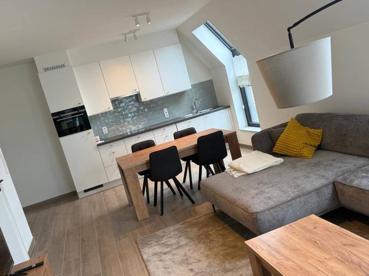 Appartement entier, Appartement moderne Hasselt 2p in Hasselt, Région de Hasselt
